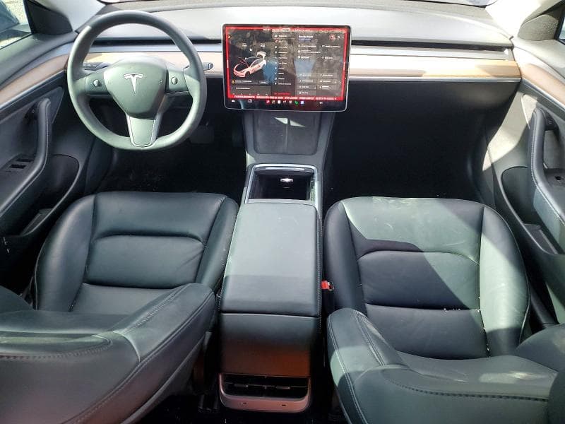 2021 TESLA MODEL 3 8