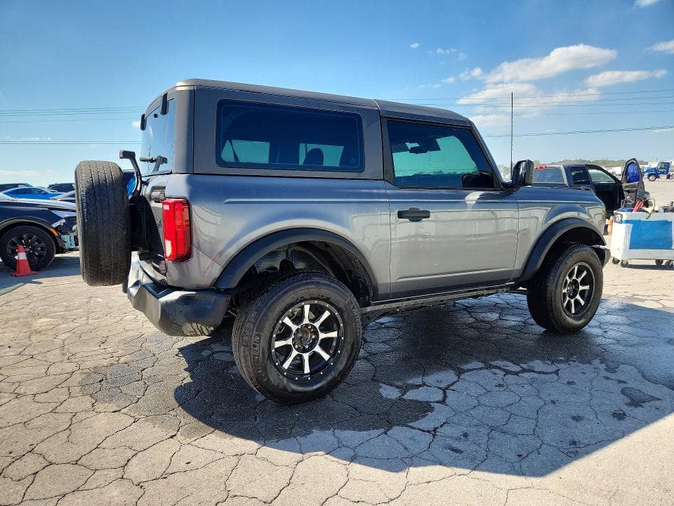 2022 FORD BRONCO BASE 3
