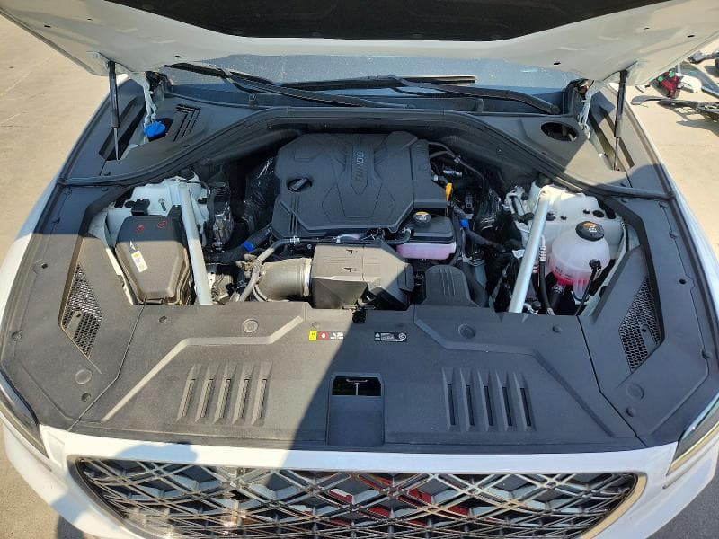 2026 GENESIS GV70 2.5T STANDARD 12