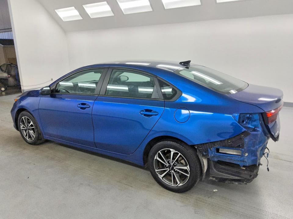 2023 KIA FORTE LXS 2