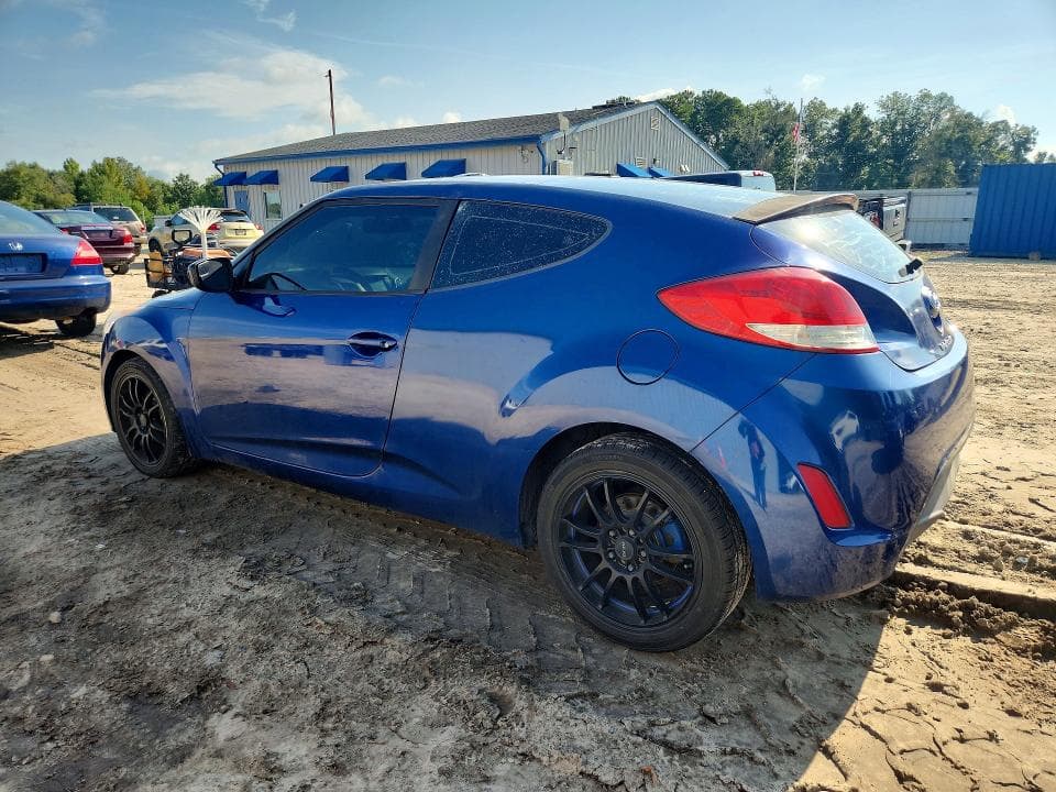 2017 HYUNDAI VELOSTER BASE 2