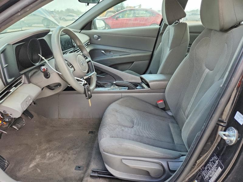 2023 HYUNDAI ELANTRA SE 7
