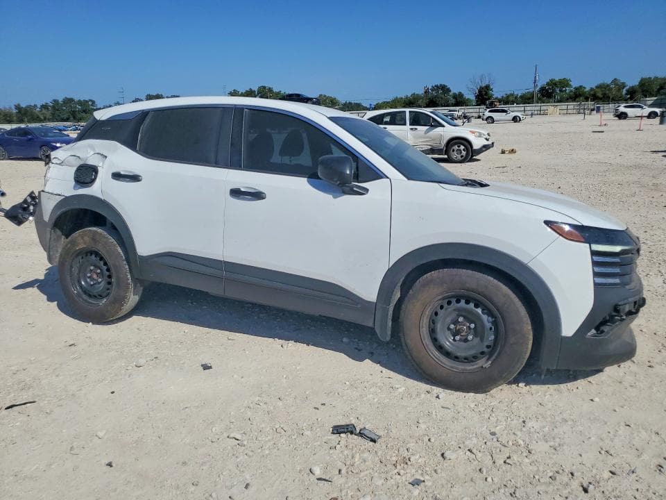 2026 NISSAN KICKS S 4