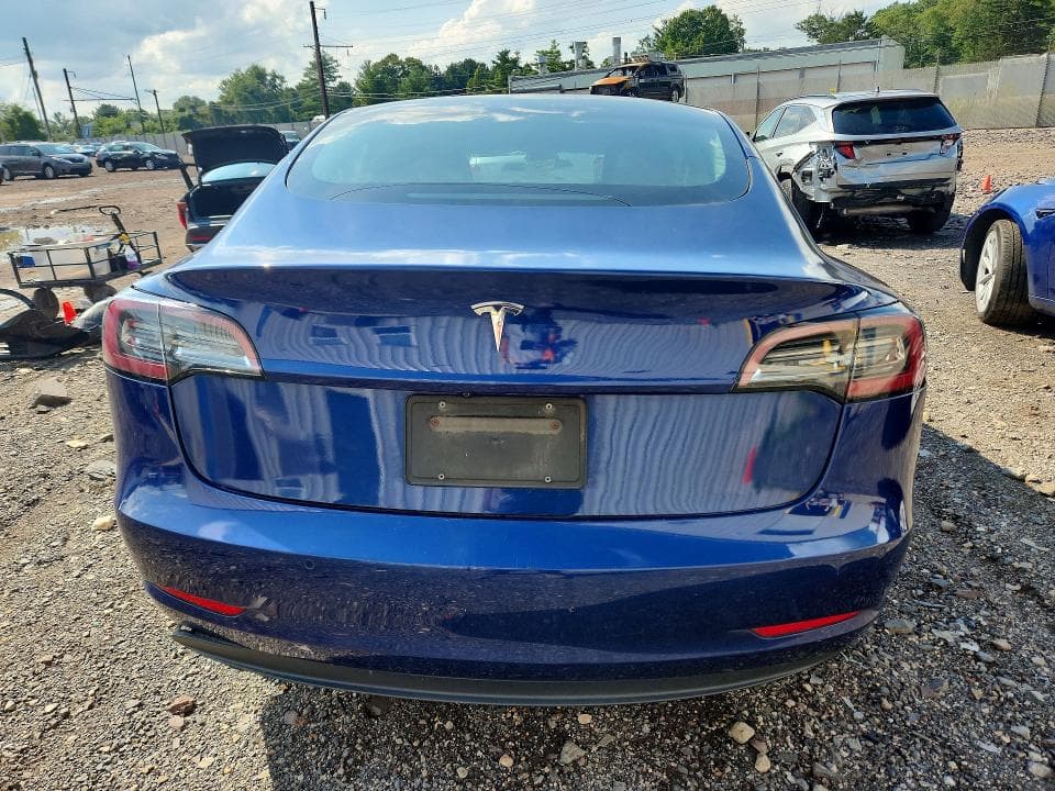 2022 TESLA MODEL 3 6