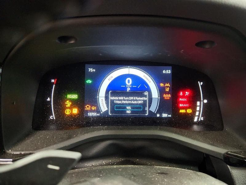 2025 TOYOTA CAMRY SE 9