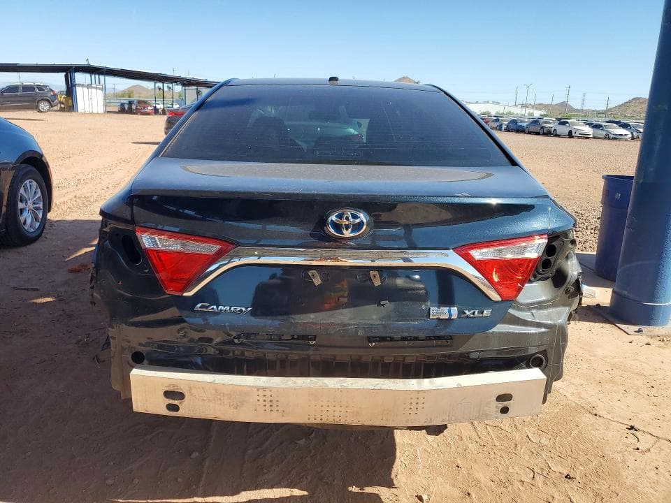 2017 TOYOTA CAMRY HYBRID XLE 6