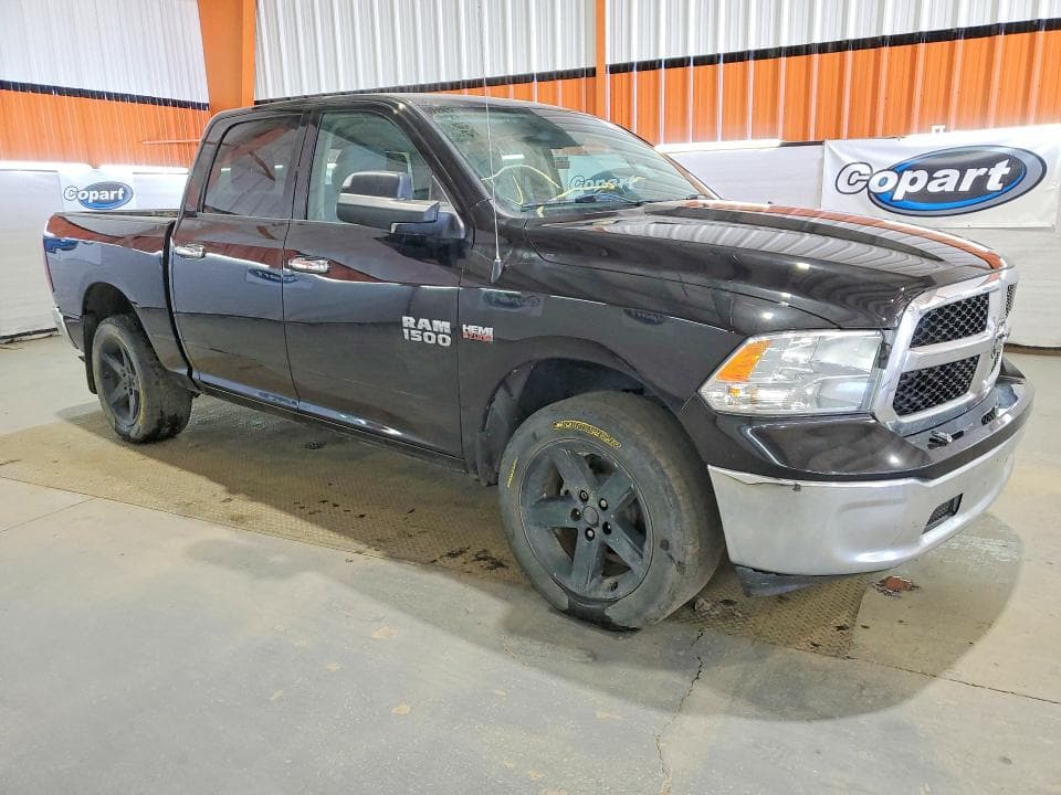 2017 RAM 1500 SLT 4