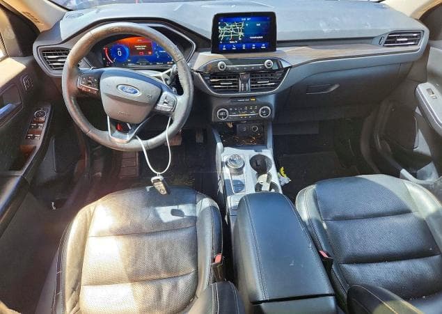 2020 FORD ESCAPE TITANIUM 8