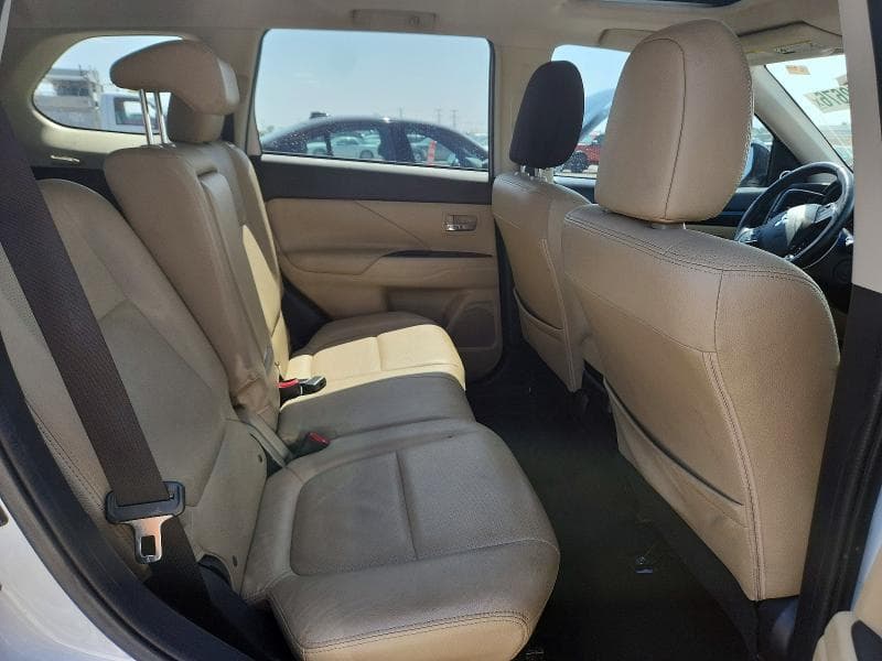 2018 MITSUBISHI OUTLANDER SE 10