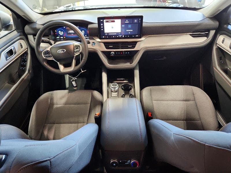 2025 FORD EXPLORER ACTIVE 8