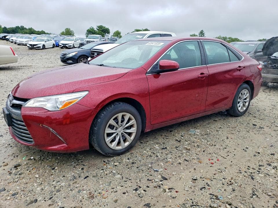 2017 TOYOTA CAMRY LE - 1
