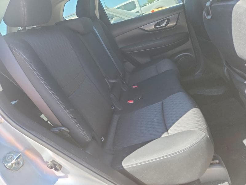 2018 NISSAN ROGUE SV 11