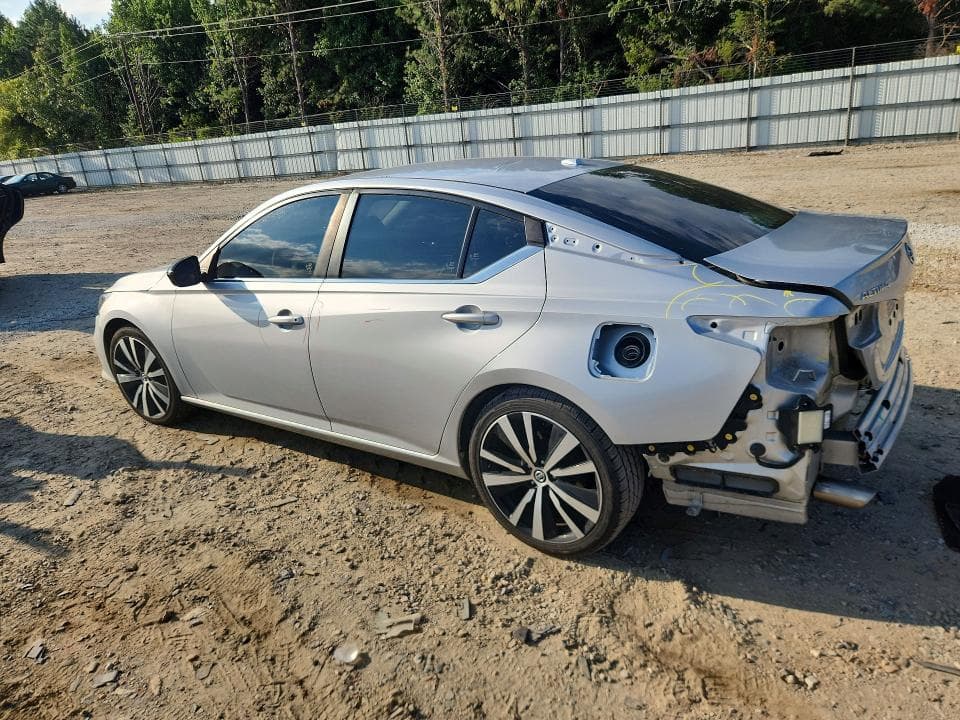 2020 NISSAN ALTIMA SR 2