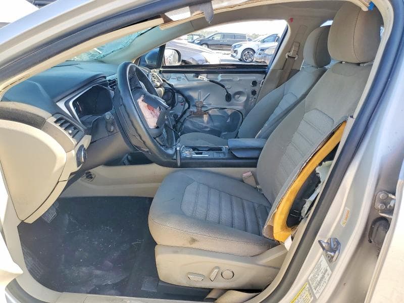 2019 FORD FUSION SE 7