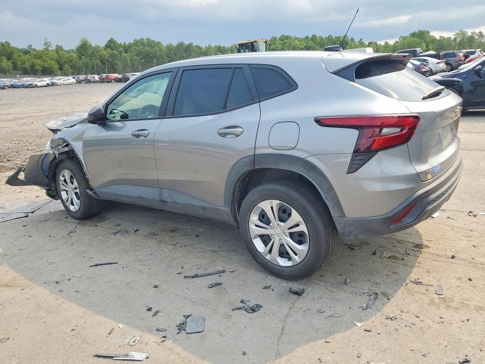 2026 CHEVROLET TRAX LS 2
