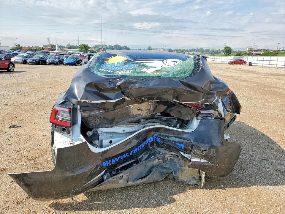2023 TESLA MODEL 3 6