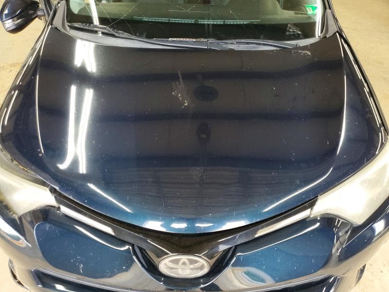 2018 TOYOTA RAV4 XLE 12