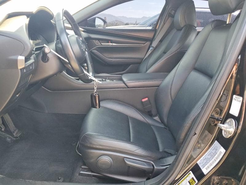 2021 MAZDA 3 SELECT 7