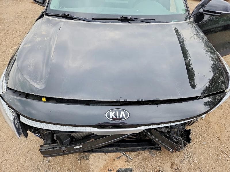 2021 KIA SELTOS LX 12