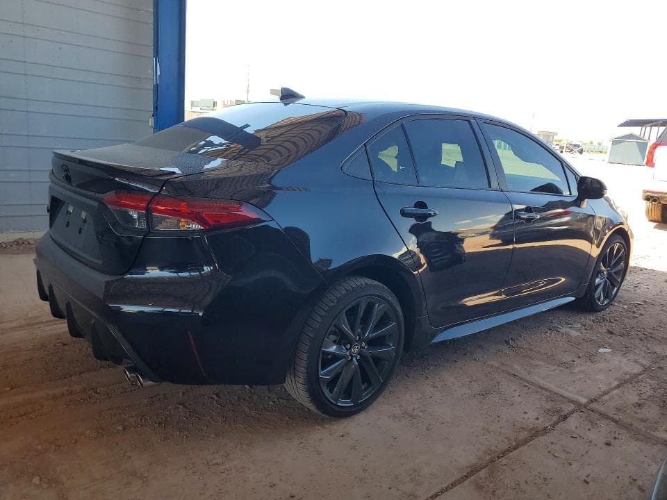 2026 TOYOTA COROLLA XSE 3