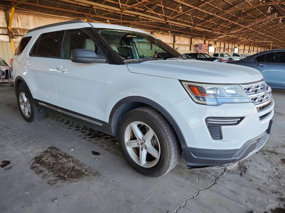 2019 FORD EXPLORER XLT 4