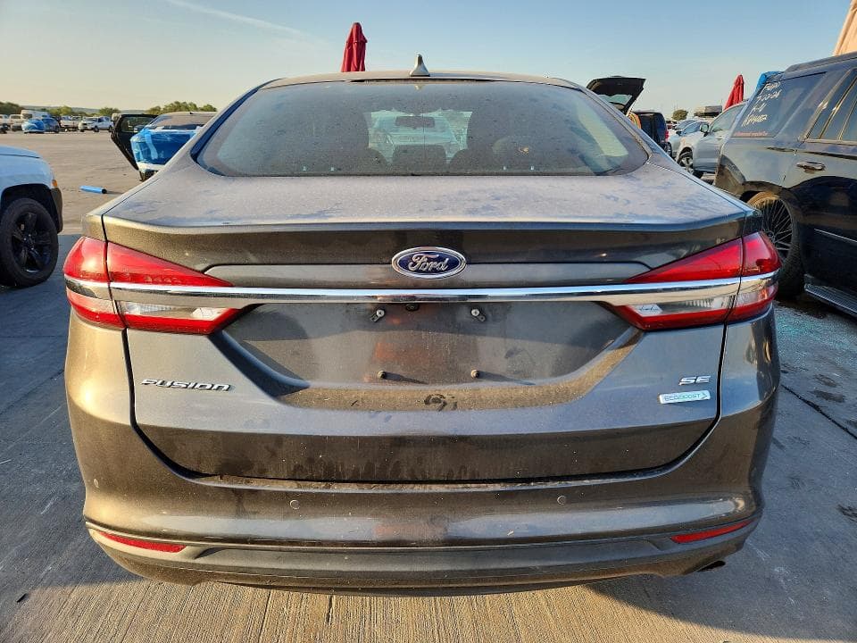 2017 FORD FUSION SE 6