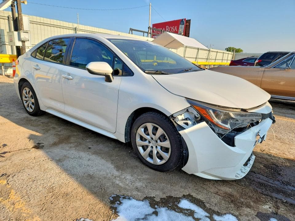 2021 TOYOTA COROLLA LE 4