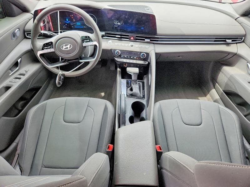 2024 HYUNDAI ELANTRA SEL 8