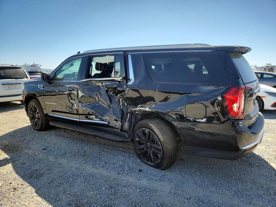 2021 GMC YUKON XL K1500 SLT 2