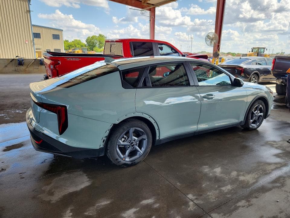 2026 KIA K4 LXS 3