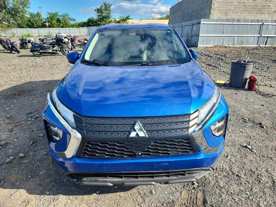 2023 MITSUBISHI ECLIPSE CROSS SE 5