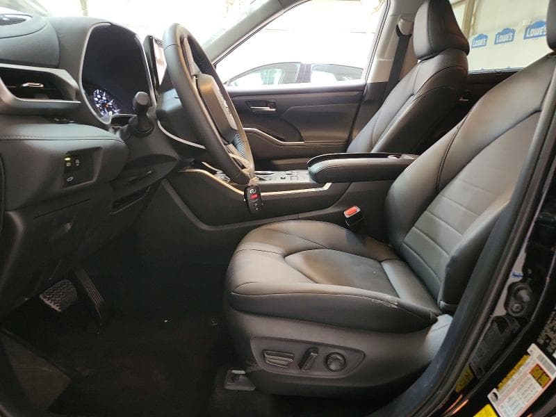 2026 TOYOTA HIGHLANDER XLE 7