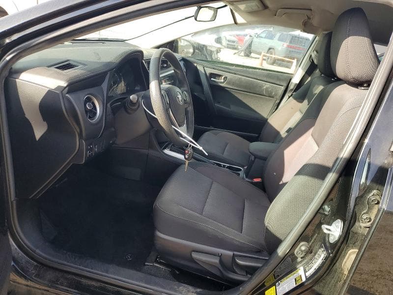 2018 TOYOTA COROLLA LE 7