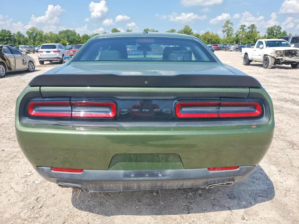 2022 DODGE CHALLENGER SXT 6