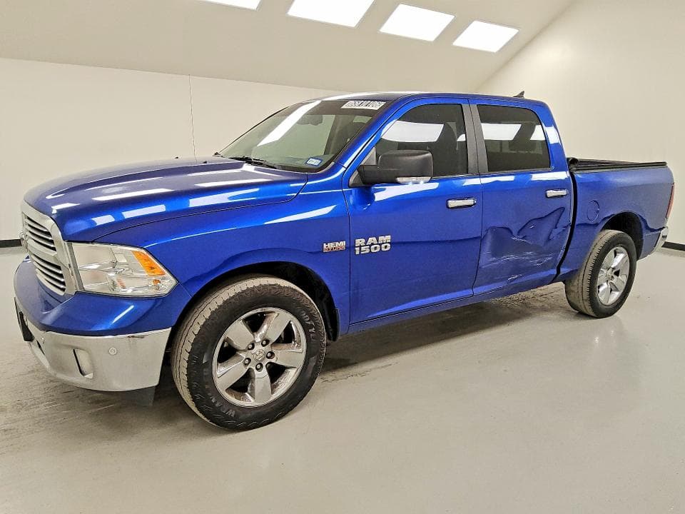 2018 RAM 1500 SLT