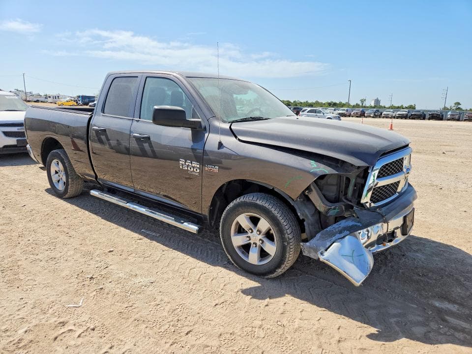 2019 RAM 1500 CLASSIC TRADESMAN 4