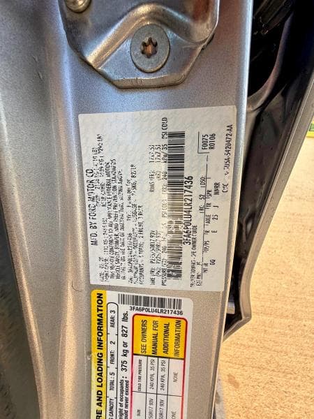 2020 FORD FUSION SE 10