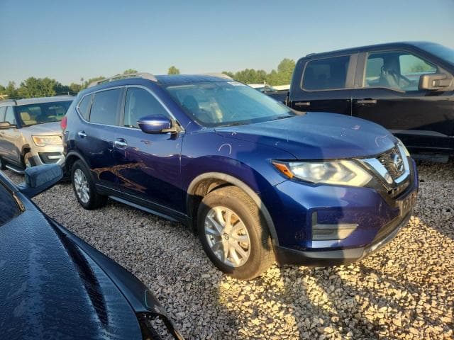 2017 NISSAN ROGUE SV 4