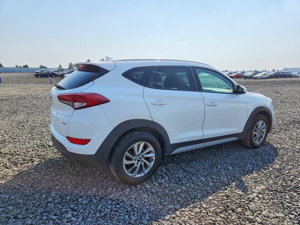 2018 HYUNDAI TUCSON SEL 3