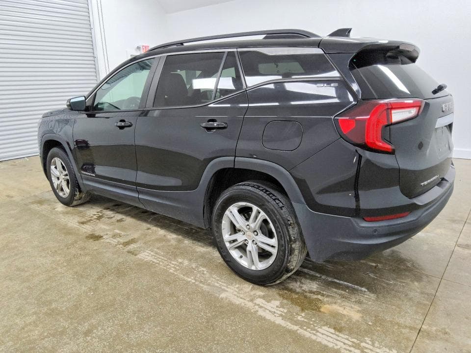 2022 GMC TERRAIN SLE 2