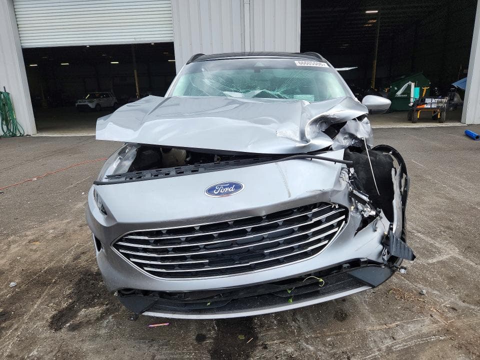 2021 FORD ESCAPE TITANIUM 5