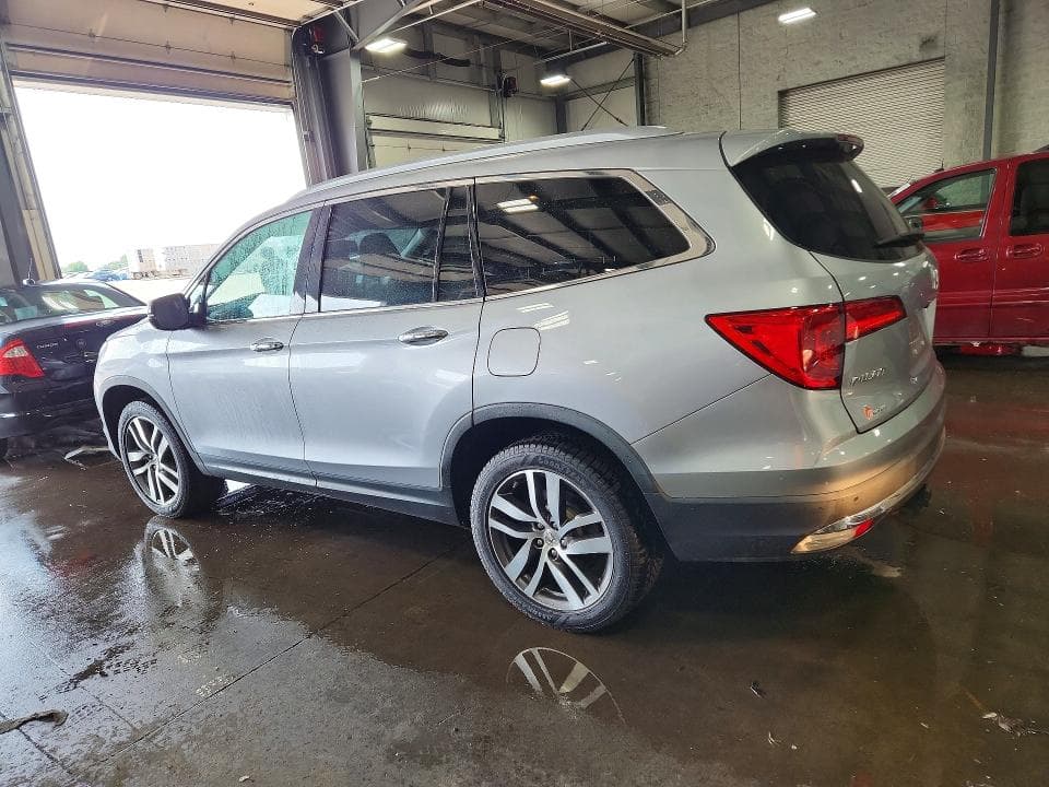2018 HONDA PILOT ELITE 2
