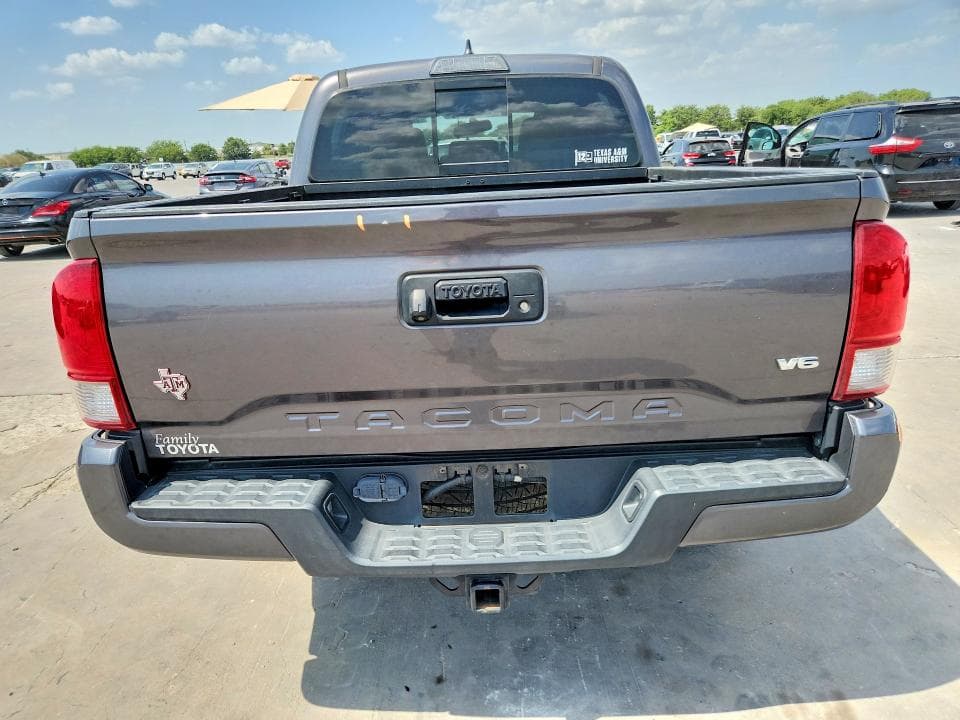 2017 TOYOTA TACOMA TRD SPORT 6