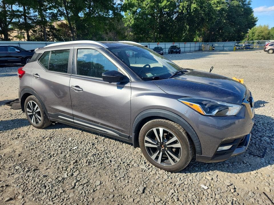 2020 NISSAN KICKS SR 4