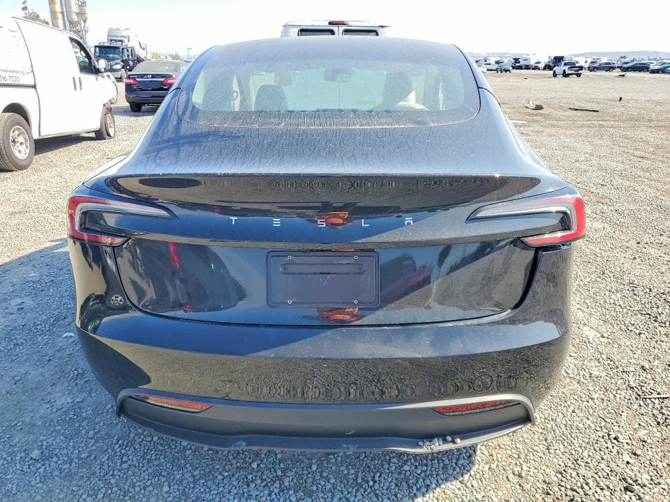 2024 TESLA MODEL 3 6
