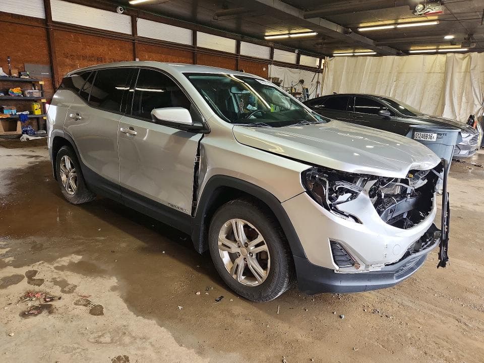 2020 GMC TERRAIN SLE 4