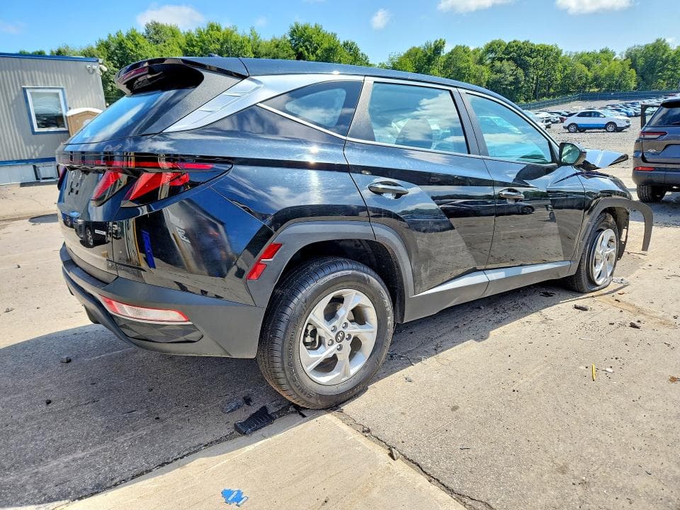 2024 HYUNDAI TUCSON SE 3