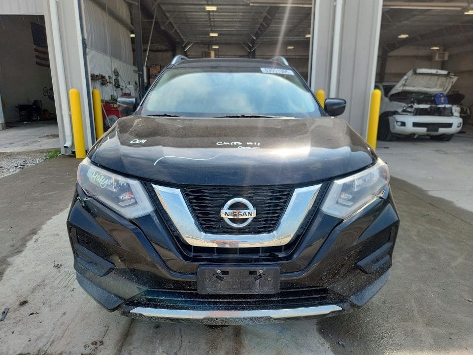 2017 NISSAN ROGUE SV 5