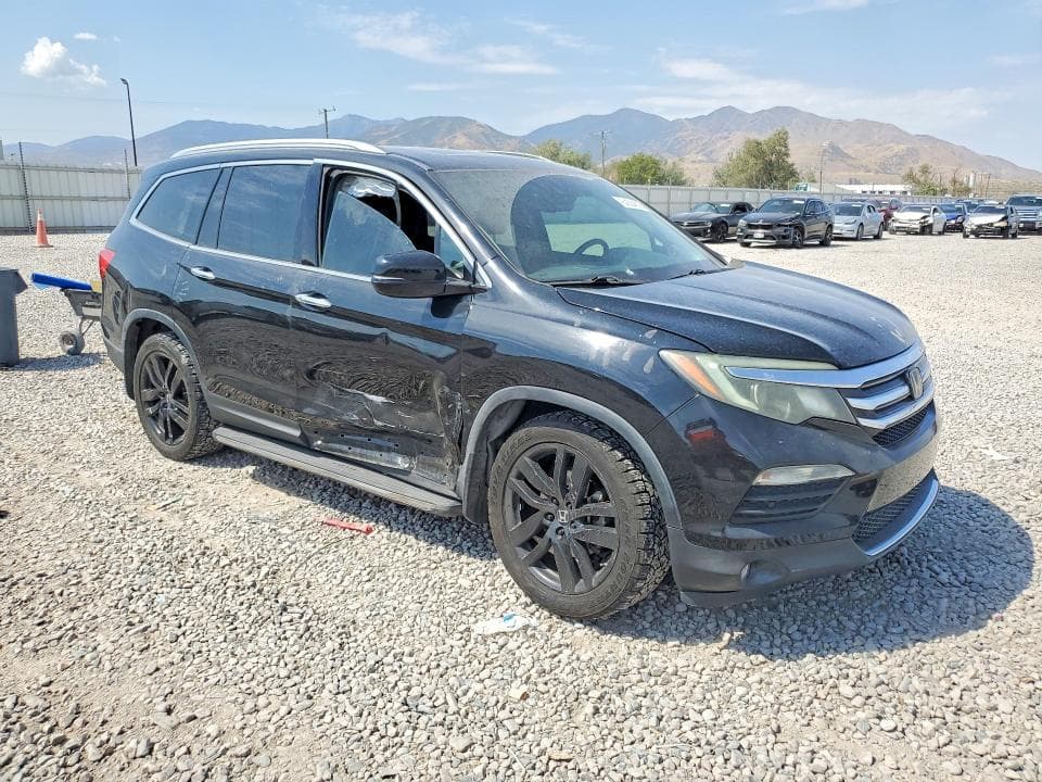 2017 HONDA PILOT ELITE 4