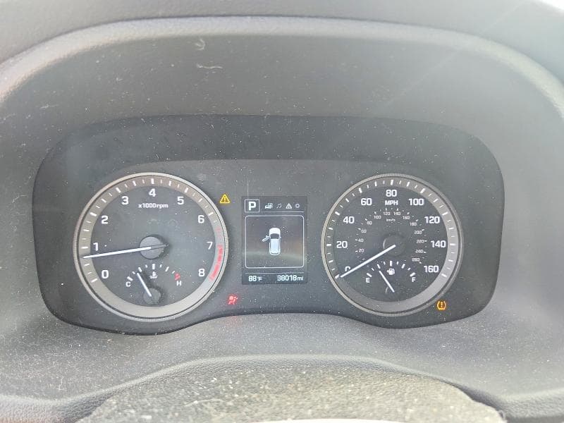 2018 HYUNDAI TUCSON VALUE 9